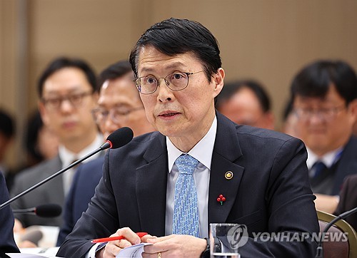 원안위원장 "계속운전 신청 원전 9기 안전성 철저히 점검"(종합)