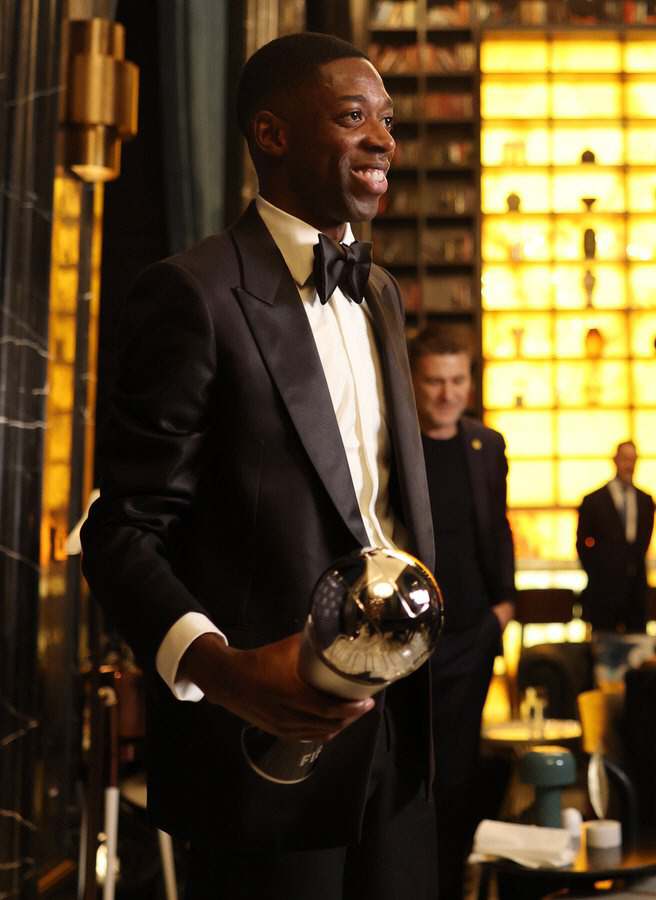 [오피셜] 손흥민 1위로 찍었다...역대 최악의 문제아 인생 대역전, 발…