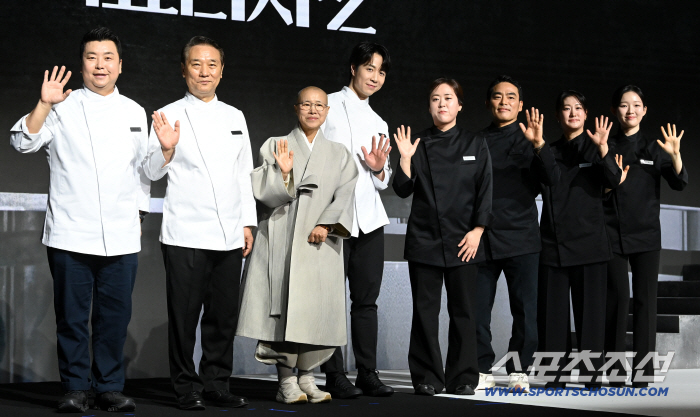 [SC현장] '흑백요리사2' PD "너무 큰 변화보다는 완성도에 집중…시즌1때 고사 셰프들, 직접 흑수저로 지원 놀랐다"