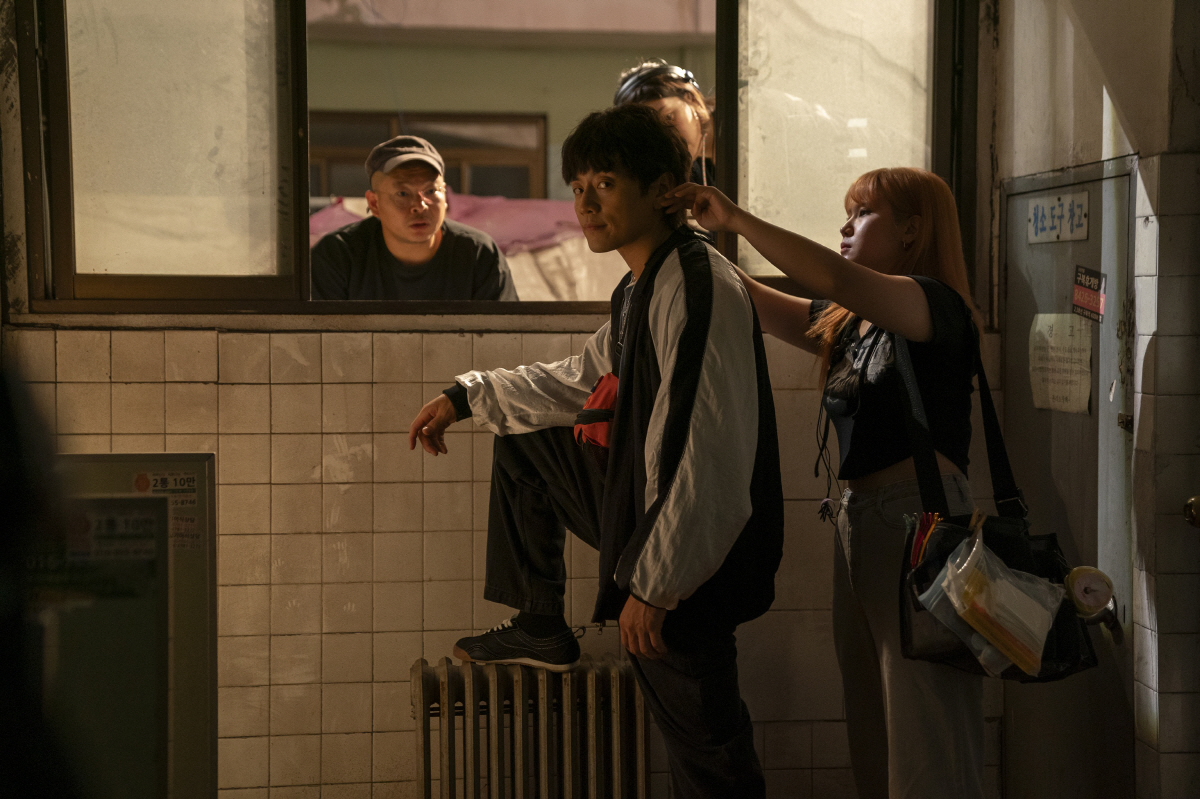 "억지로 웃기지 말 것"…허성태X조복래 '정보원', 코믹 감성 남달랐다