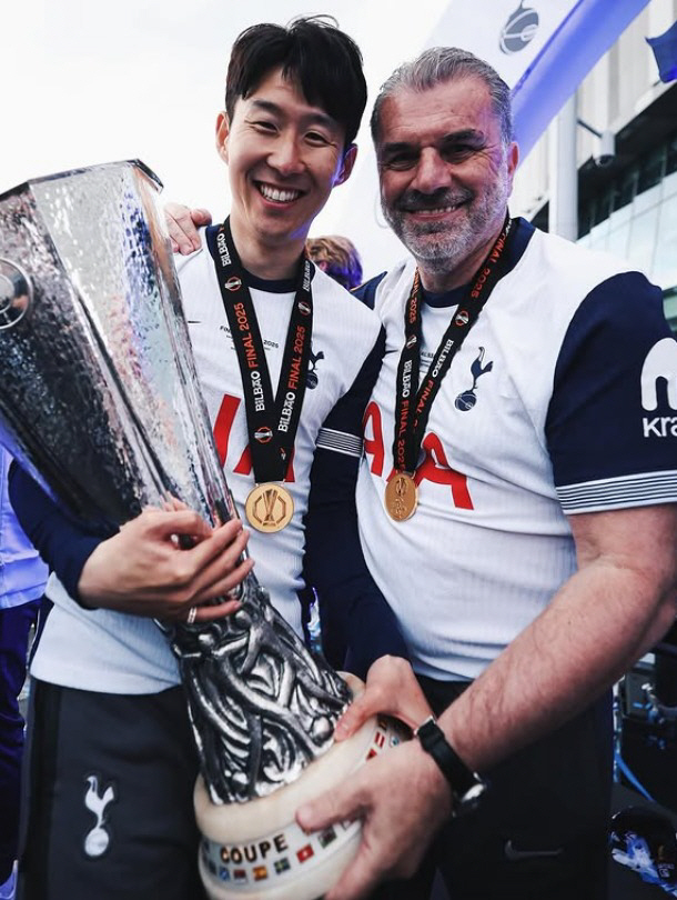 "'캡틴' 손흥민 유로파 우승 만들었다" 포스테코글루 '닥공', 선수들이…