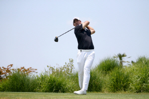 '조선의 거포', '원조 장타자'에 이 선수까지 돌아오다니...KPGA는 이제 장타 전쟁터다