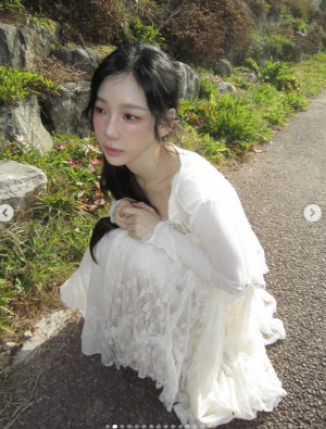 태연 맞아? 팬들 두 번 보게 만든 '확 달라진 무드'