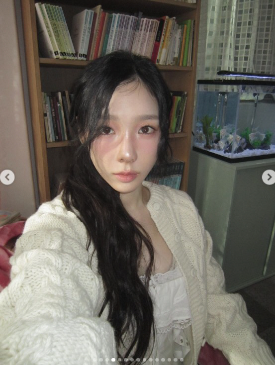 태연 맞아? 팬들 두 번 보게 만든 '확 달라진 무드'