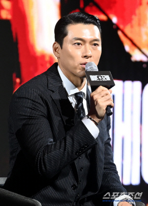 '메이드 인 코리아' 현빈, 14㎏ 늘려 중량감 ↑…'벌크업' 식단·운동법은?