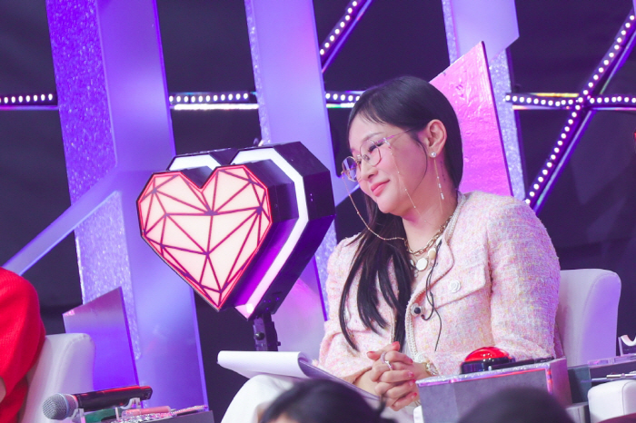 '105만 구독자' 윤윤서, 13살 밖에 안됐는데...안타까운 사연 "7…