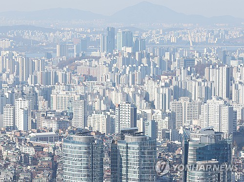 서울 아파트값 상승률 횡보…경기 규제지역 강세 지속