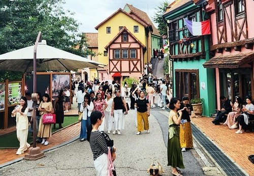 쁘띠프랑스 등 가평 3곳 무장애 관광지 조성