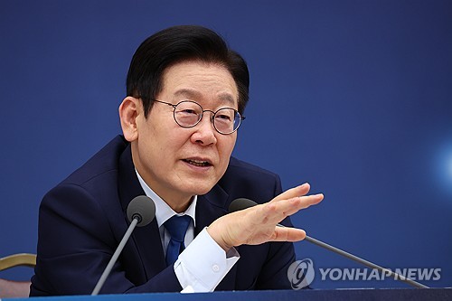 李대통령 "대전·충남 통합 물꼬…지방선거서 통합단체장 선출"