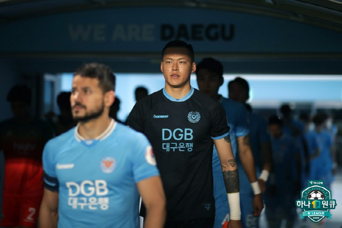 [단독]"골문 구멍부터 메운다" 김기동의 FC서울, 검증된 국대급 GK …