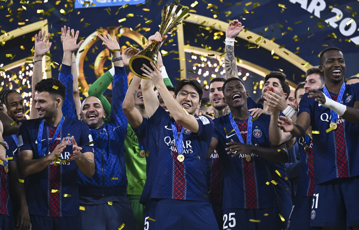 "우승이 가장 쉬웠어요" PSG서 95일마다 트로피에 입맞춘 이강인…박지…