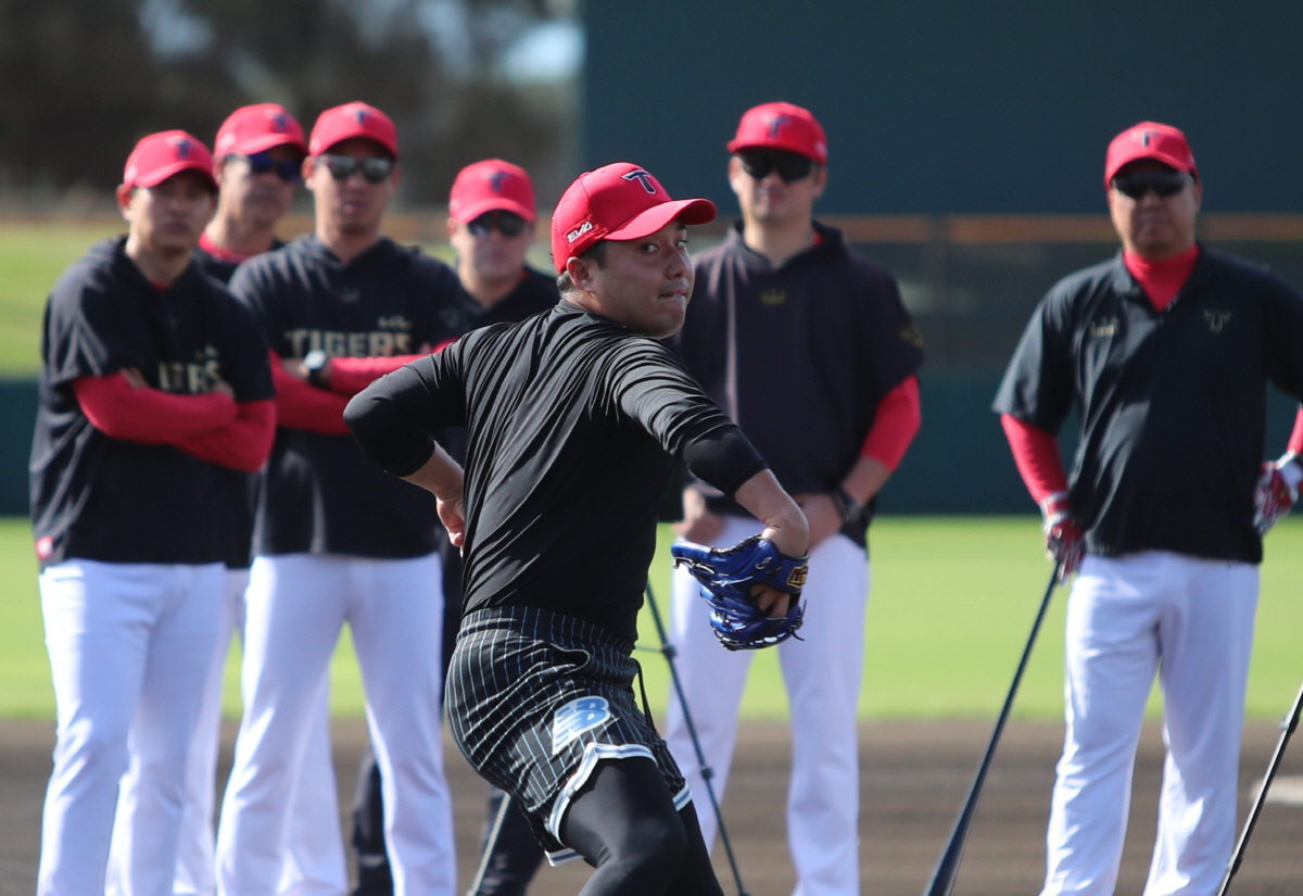 KIA 테스트 이래서 절박했구나, 끝내 은퇴 선언…"NPB 오퍼도 없고,…