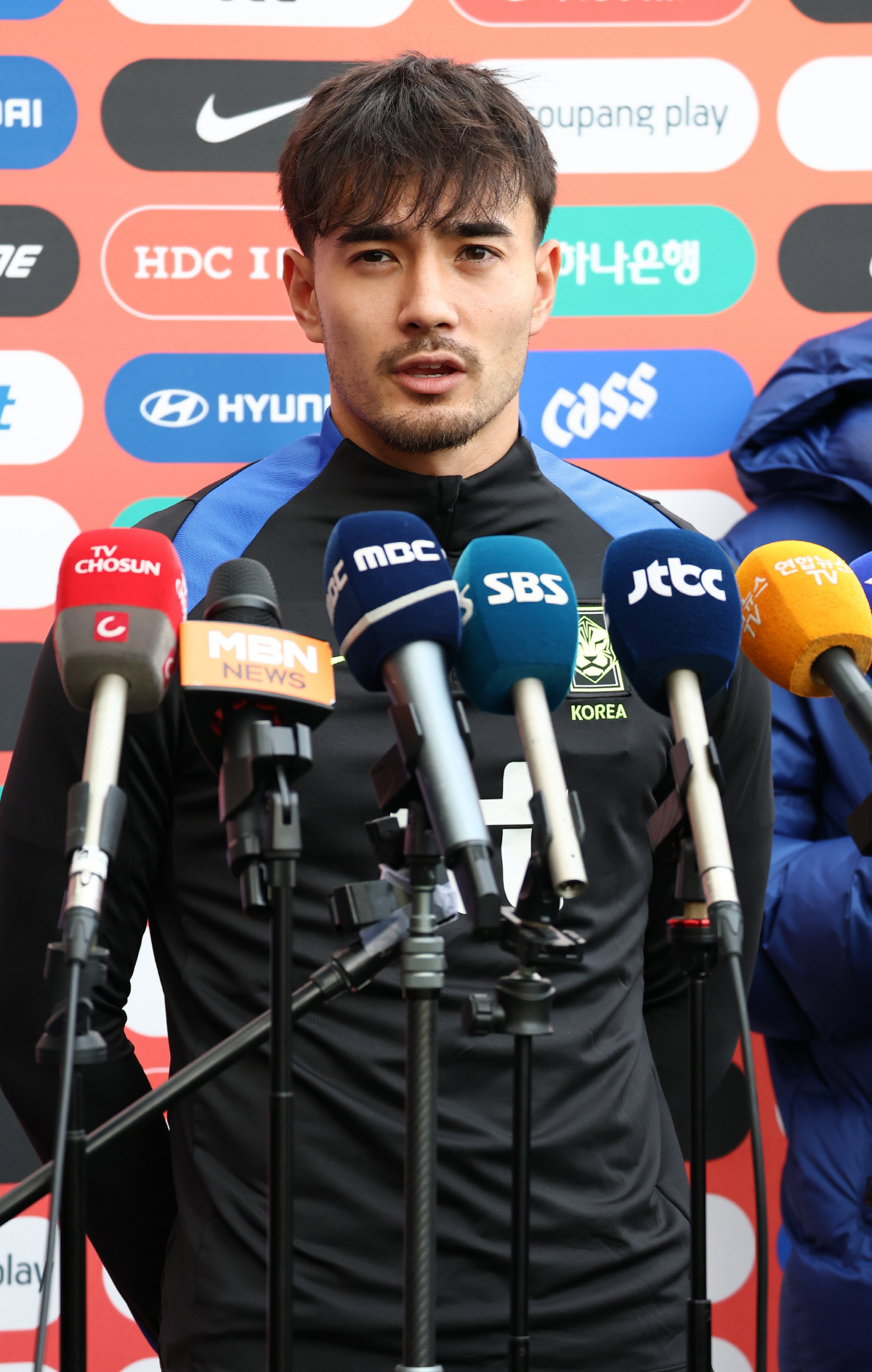 '군대' 각오하고 한국 선택, 카스트로프 진짜 애국심 대단했네...일본-…