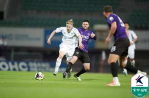 '엄원상, 루빅손, 정재희, 주앙빅토르…' 빨라도 너무 빠른 '대전 육상부'가 뜬다