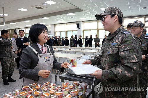 공군 내년부터 '뺑뺑이' 선발…해군·해병대는 내후년부터