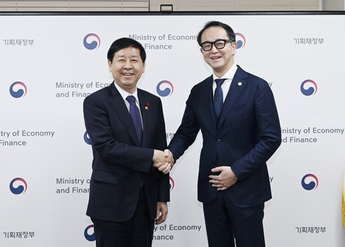 구윤철, AMRO소장 면담…"한미 관세협상, 또 다른 기회로"