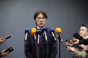 이재성 펄펄·이강인 부상…홍명보 