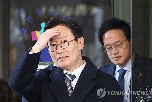 [3보] '패스트트랙 충돌' 박범계·박주민 벌금 300만원 선고유예