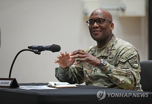 브런슨 "전작권 전환 지연 의도 없어…한국군 활동 넓혔으면"
