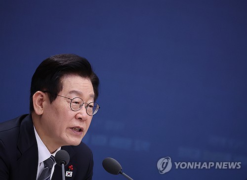 李대통령 "법무부 가장 중요한 부처…국민신임 저버리지 않아야"