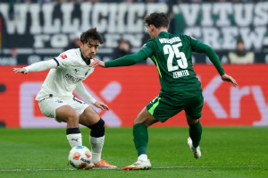 '韓 최초 혼혈' 카스트로프! '日 선수 쳐내고' 전술 핵심 지목…공격적 포지션 변경→