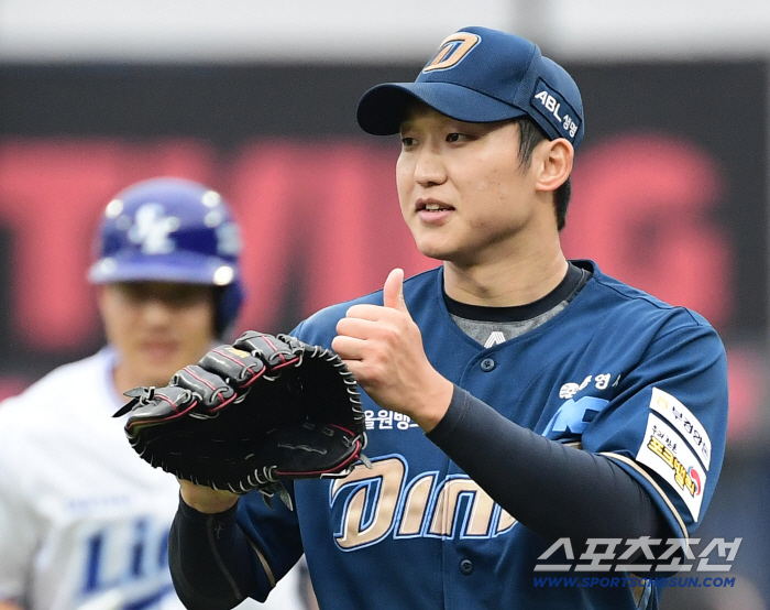 '진짜 오죽하면' 국대 반대했을까, 밈이 되어버린 132억 계약의 현실