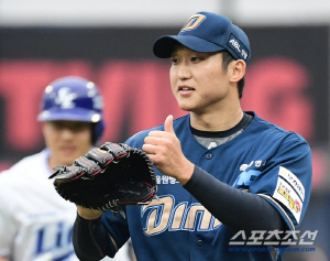 '진짜 오죽하면' 국대 반대했을까, 밈이 되어버린 132억 계약의 현실