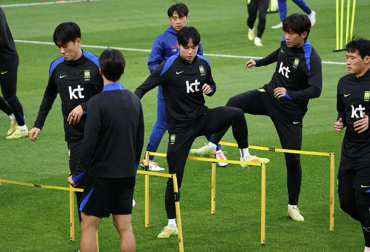 "양민혁 레알 마드리드 이적? 연락 없었다" 감독 극구 부인!…토트넘 복…