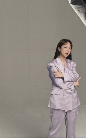 홍현희, '다이어트 아닌' 당 관리로 16kg 뺐다..턱살 실종·우월 수트핏