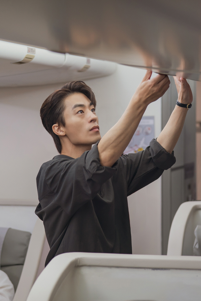 [SC리뷰] "굉장한 '멜로 장인'"…'멜로가 체질'인 구교환에 속절없이 '구'며든다