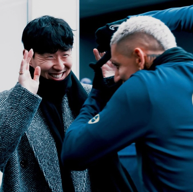 "흥민 형, 브라질 귀화" 히샬리송, 빈민가서 염색 신고식→부러우면 지는…