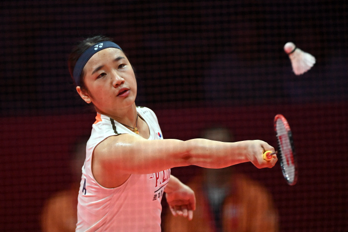 [속보]'여제' 안세영, '숙적' 日 야마구치 '리턴매치' 기선제압…1세트 21-15로 챙겼다