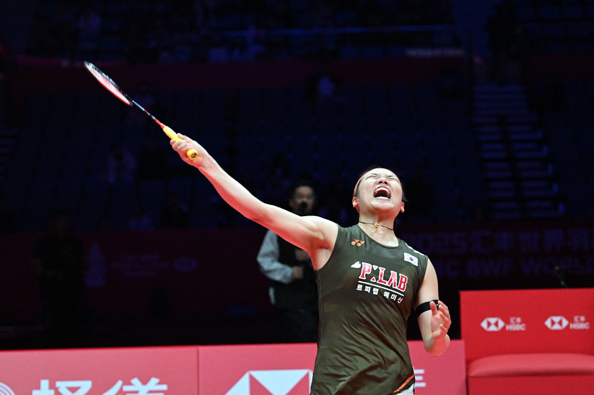 [공식발표]'배드민턴 여제' 안세영, '日 에이스' 38분 만에 제압→2…