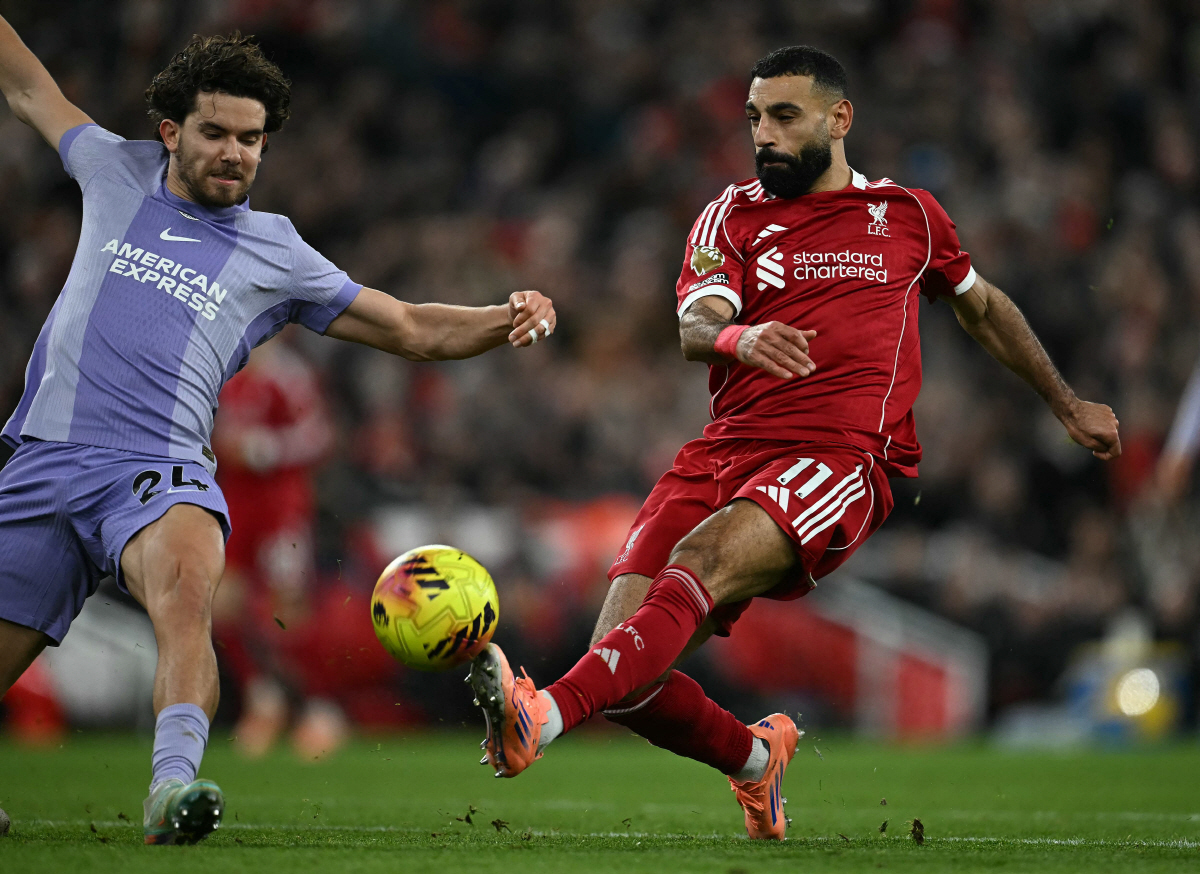 "기분 상하게 했으면 미안" '英 BBC 인정' EPL 레전드→감독과 불…