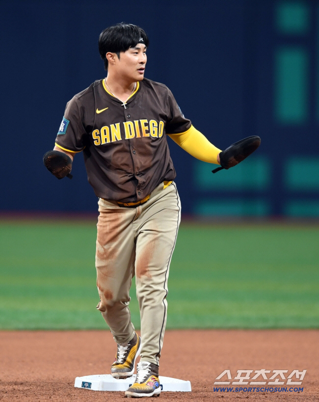 김하성 환상에 취하면 안된다, 고우석 잔인하게 내쳤다...송성문의 SD,…