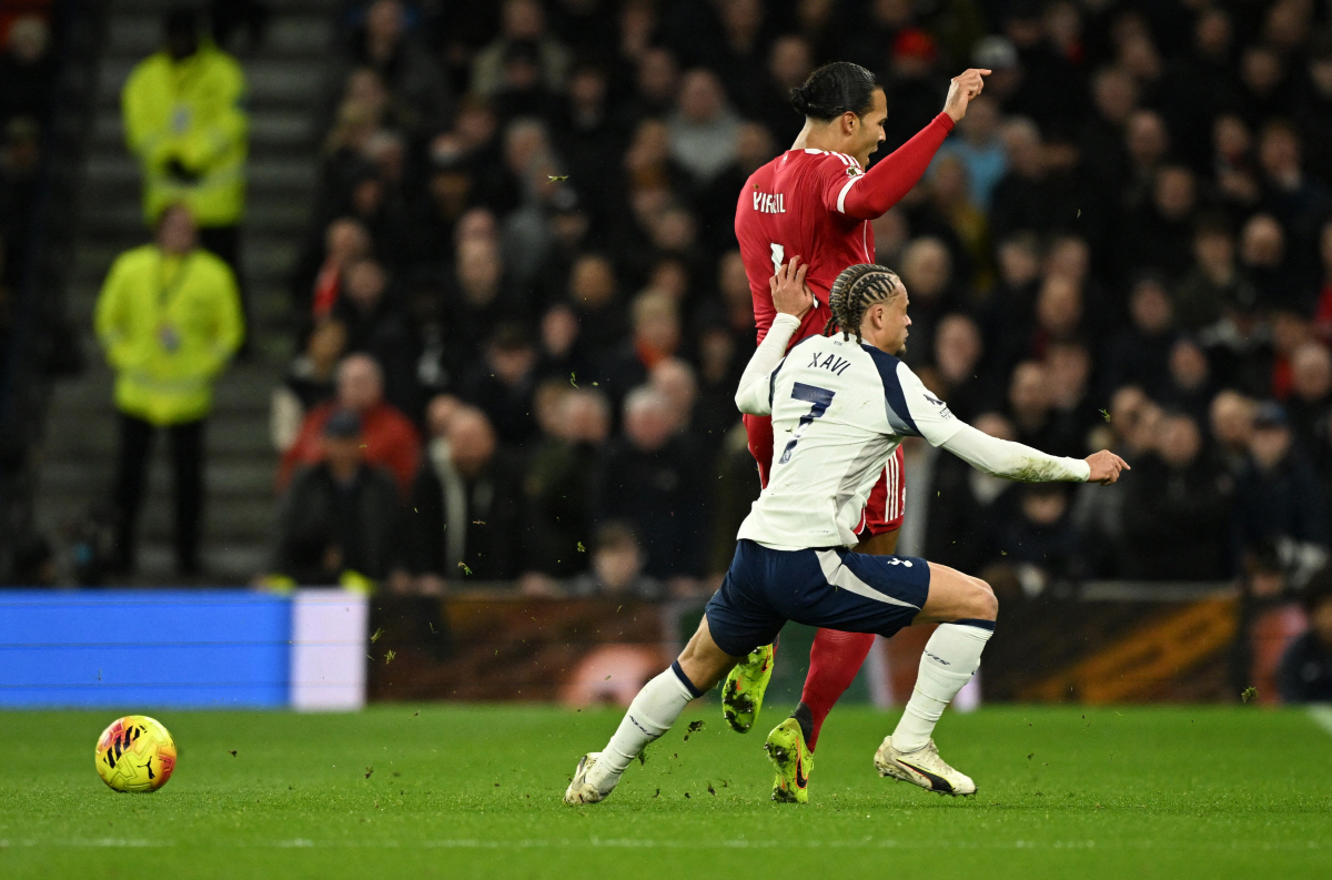 "내가 책임지겠다" 토트넘 손흥민 후계자라더니…'충격' 거친 태클→레드카…