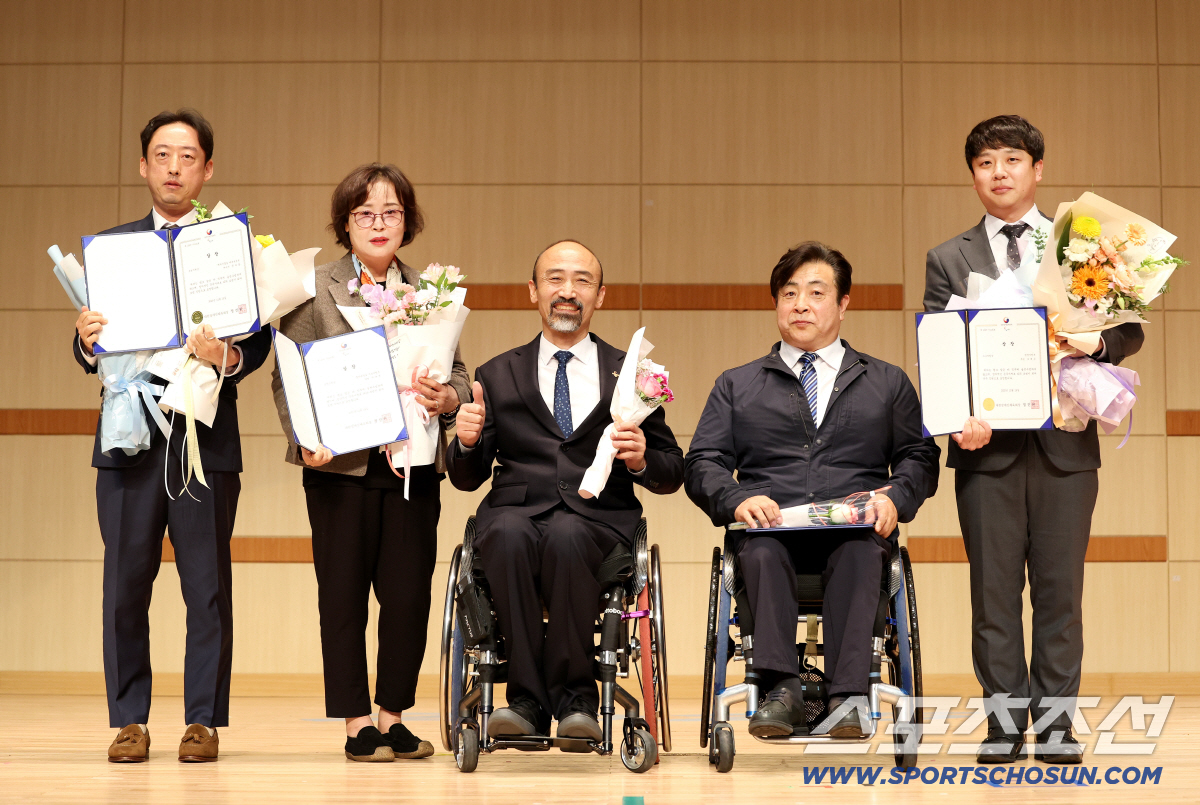 '사격여제'이윤리X'사격명장'장성원 BDH파라스감독, 대한장애인체육회장상…