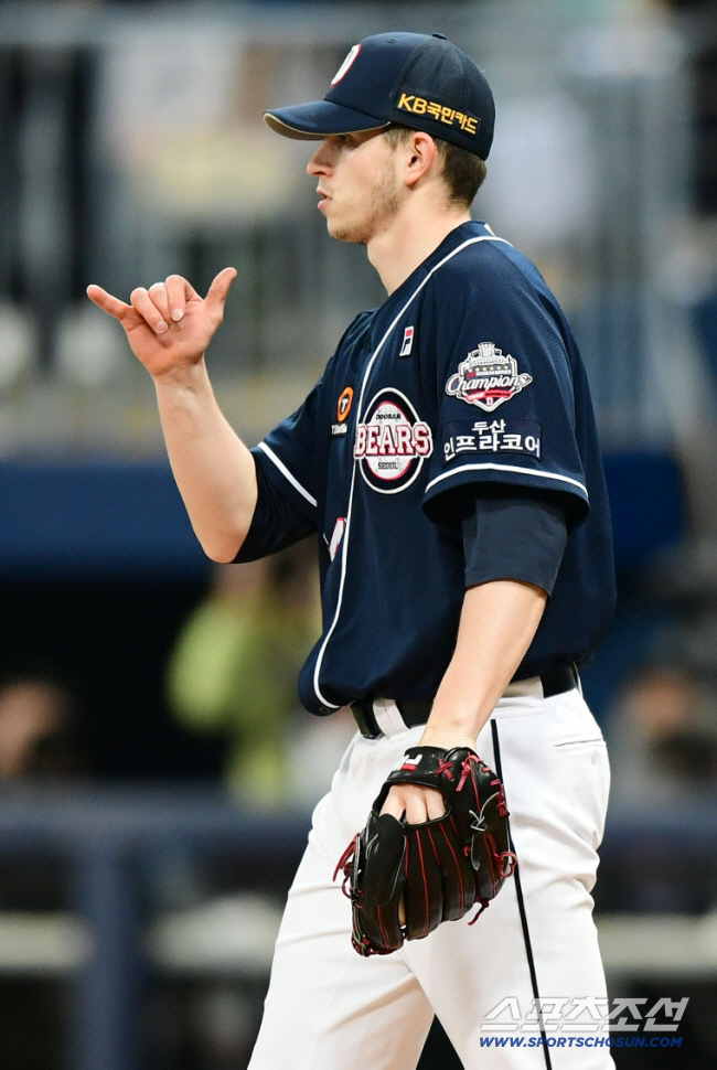 "1선발은 약해" 냉철한 시선…222억 벌고 14억 순응, 자존심 버리고…