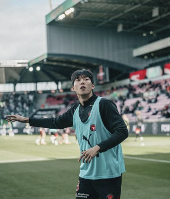 '韓 초대형 이적설' EPL 주전급 수비수 드디어 나오나...홍명보호 C…