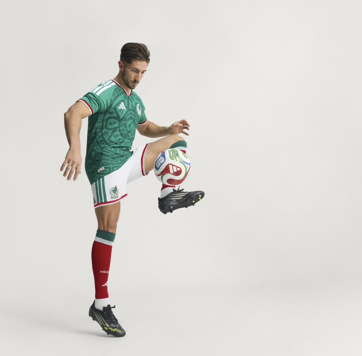 "하필 왜…" 홍명보호 상대 멕시코, '개구리 점프 굴욕' 그 유니폼 입…