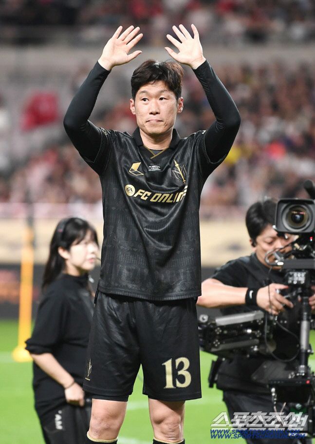 '맨유 레전드'가 '손박대전'에 참가했다, 그의 선택은?..."박지성은 …