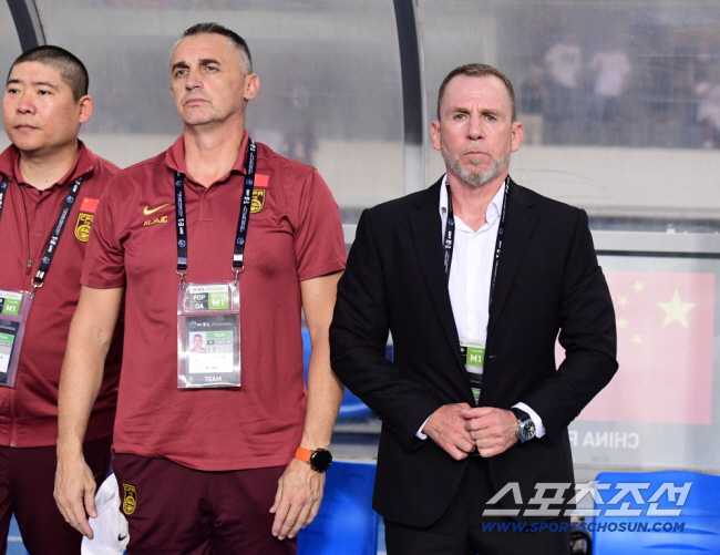 "공짜 밥 먹겠다!" 亞네이션스리그, 中 쌍수 들고 환영…웃픈 사연은