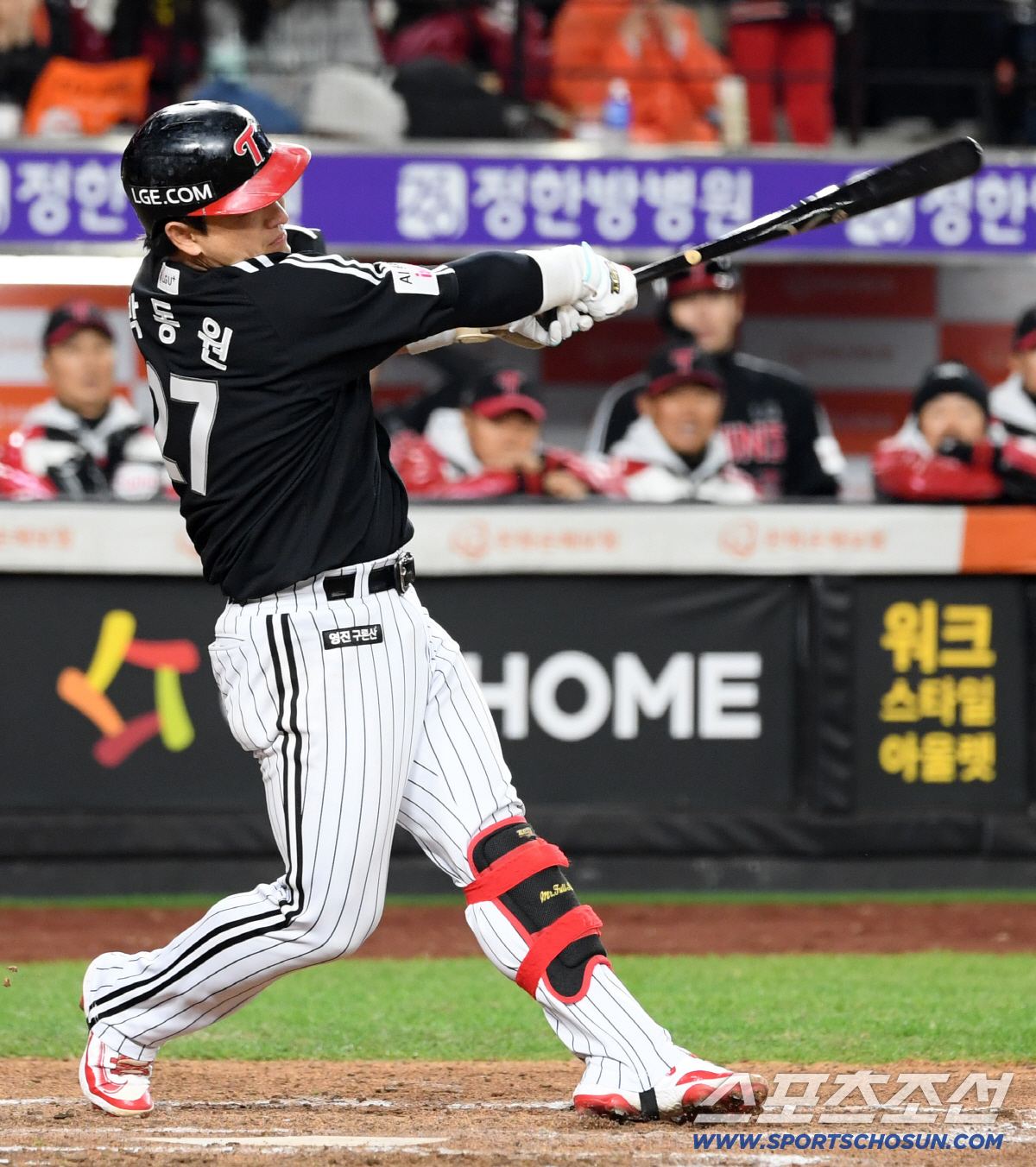 떠난 김현수의 5번자리는 누가? 홈런치는 포수, 김현수가 인정한 연습벌레…