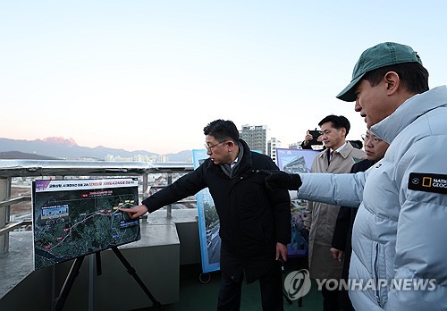 북부간선도로 방문한 오세훈 "지하고속도로로 만성 정체 해소"