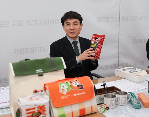 'K푸드 열풍' 불닭에 강원의 맛 더하다…황태·닭갈비·찐빵까지