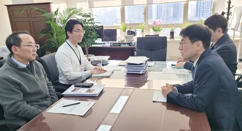 대구시, 산업통상부에 '섬유·안경 산업' 지원 요청