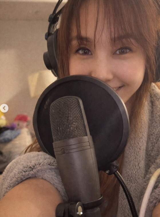 '성매매 벌금형' 지나, 활동중단 9년 만에 가수 복귀하나…"홈 스튜디오 라이프"