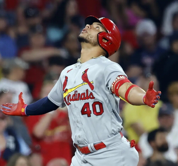 몰리나 뒤 이을 대형포수로 기대했는데… 콘트레라스, STL→BOS 3대1…