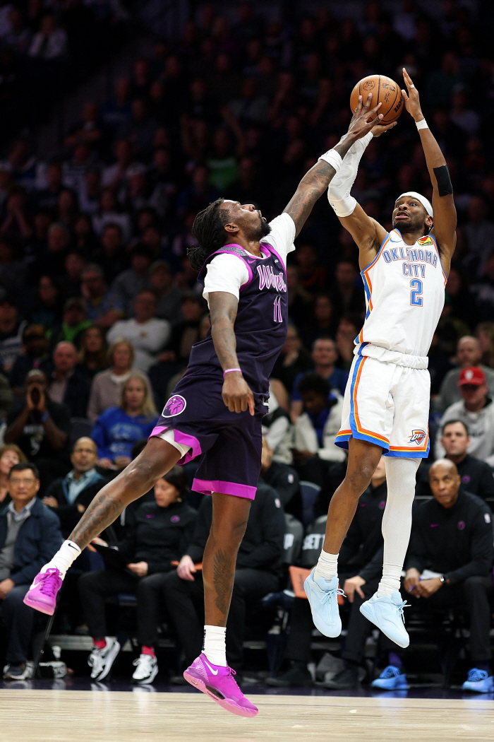 모의 MVP 투표. 현 시점 랭킹 1위는 SGA다. 2위는 요키치. OKC 74승 달성이 핵심이다.