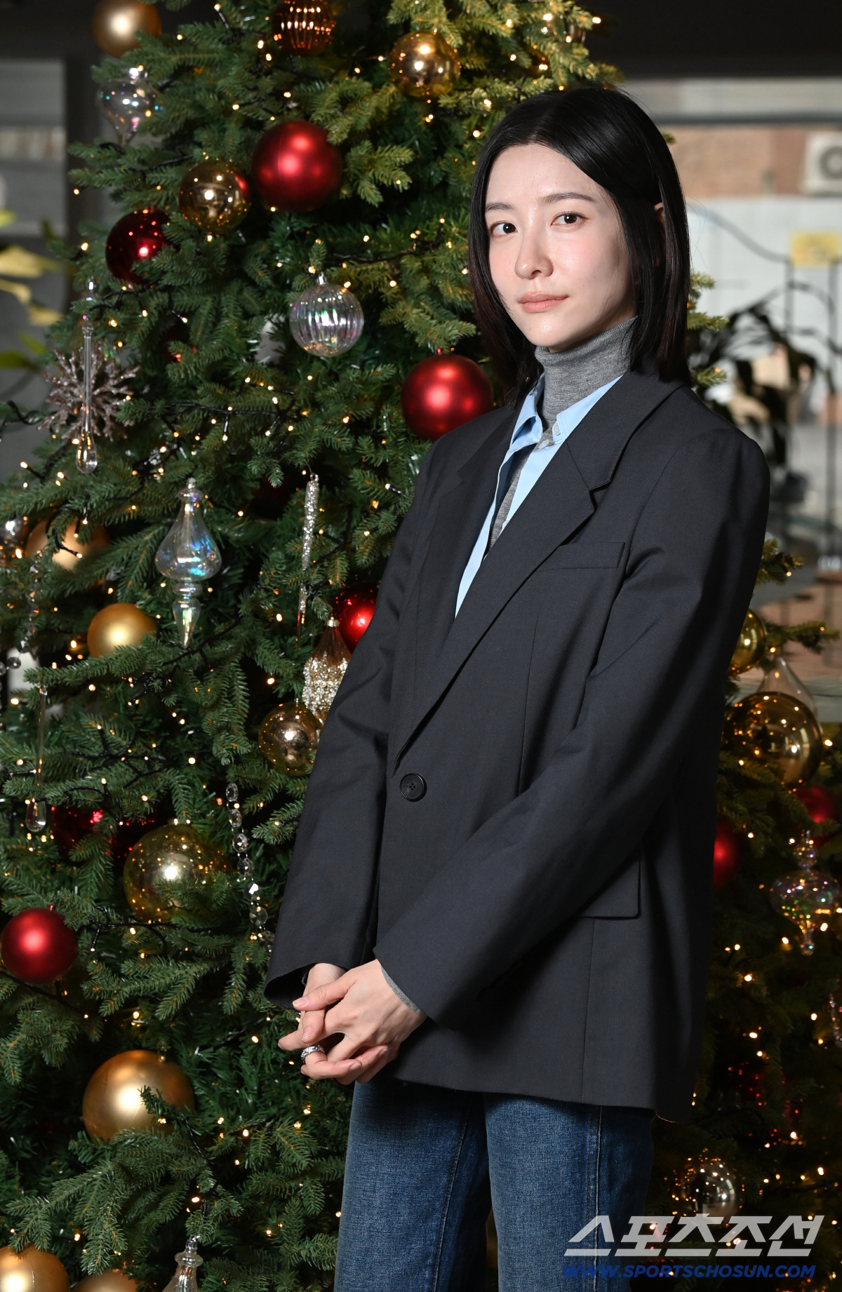 [단독] "김고은 코 찡긋 미소에 마음이 스르륵"…박지현, '재벌' 형수…